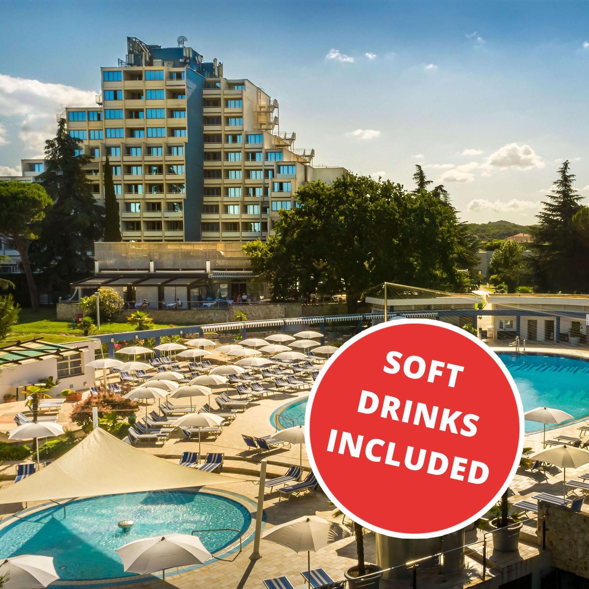 Valamar Diamant Hotell 4*